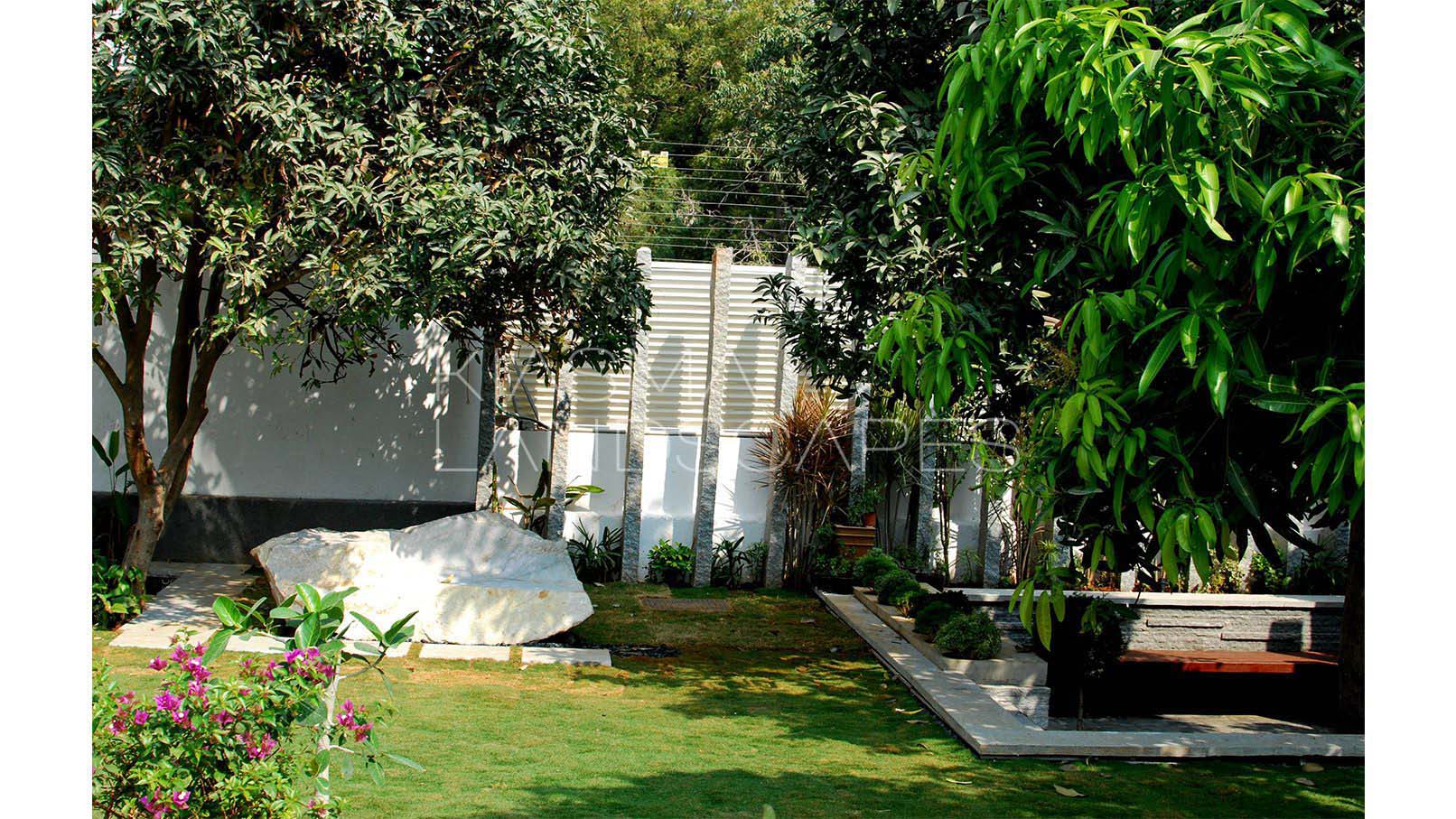 ASR Residence Garden